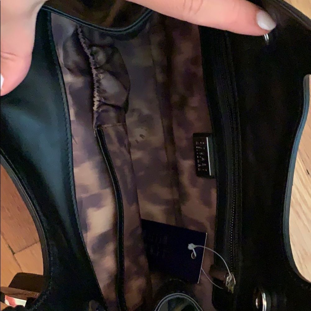 NWT! Stuart Weitzman Black Leather Handbag - Picture 5 of 7